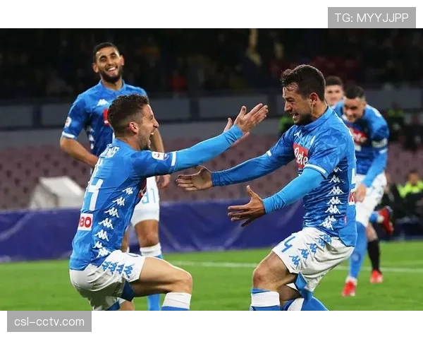 高位逼抢成主流 欧冠球队前场防守强度显著提升 高位逼抢成主流 欧冠球队前场防守强度显著提升