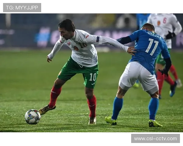 红星后防盯人失误频现 塞尔维亚球队防守体系松散